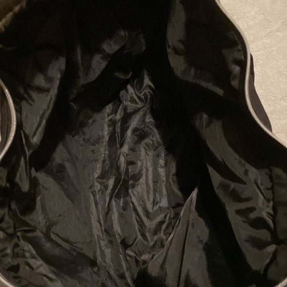 VICTORIA'S SECRET Extra Large Pink Sequins Logo ZIP Up Travel Beach TOTE BAG - Picture 3 of 5